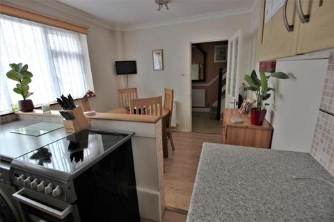 127 Bracondale Road, London, SE2 9EN