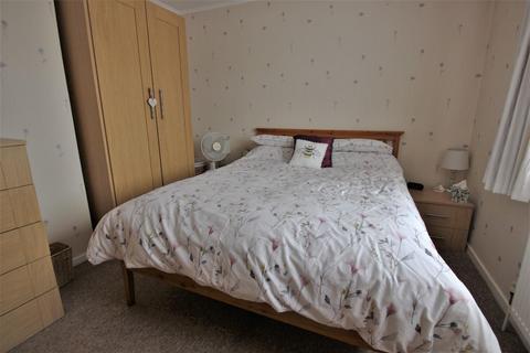 127 Bracondale Road, London, SE2 9EN
