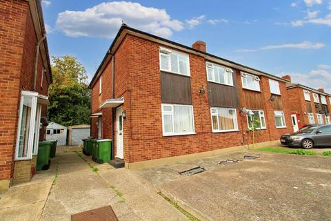 40 Gwillim Close, Sidcup, DA15 9NQ