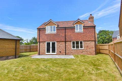 3 bedroom detached house for sale, Plain Road, Smeeth, Ashford TN25