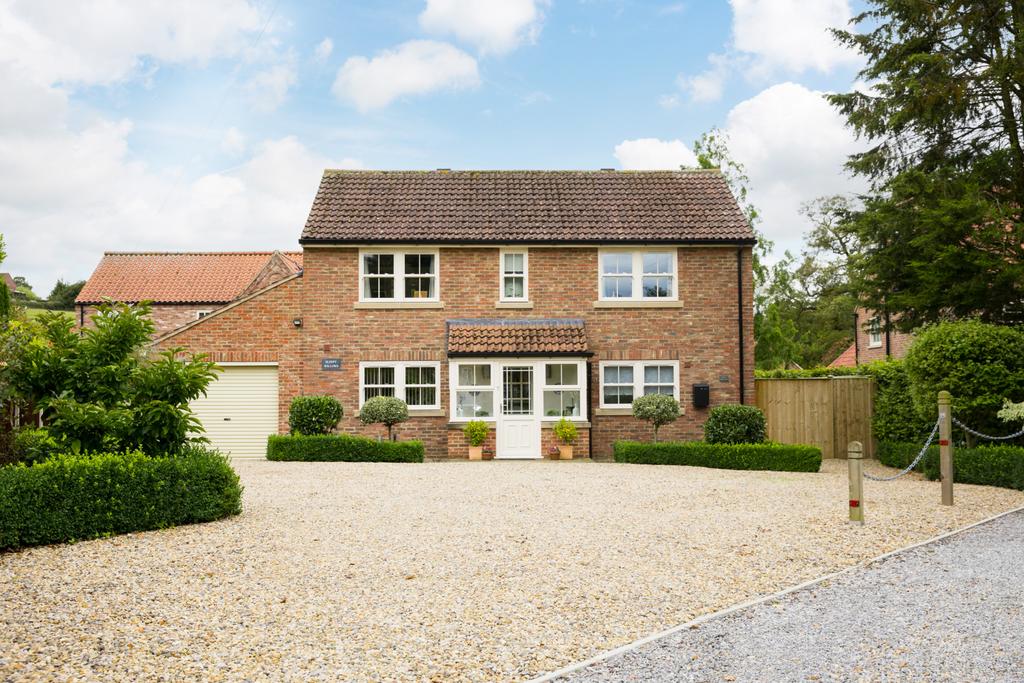 Husthwaite, York, North Yorkshire, YO61 4 bed detached house £695,000