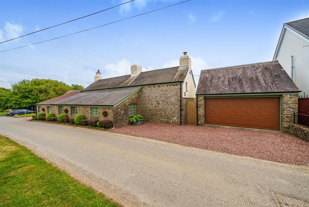 Horwood, Bideford 4 bed detached house £750,000