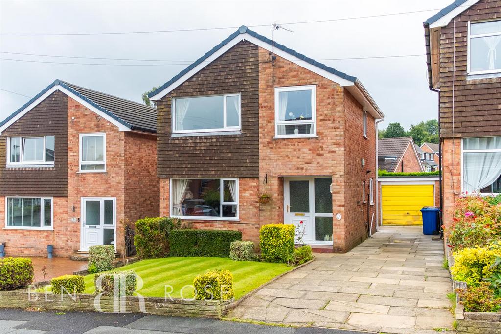 Park Farm Road, Blackburn 3 bed detached house for sale £249,995