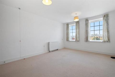 1 bedroom apartment for sale, Claridge House, Church Street, Littlehampton