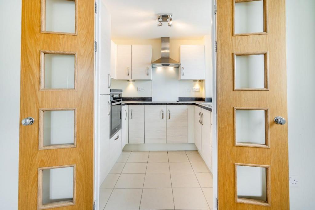 8564783-interior14 (Medium).jpg