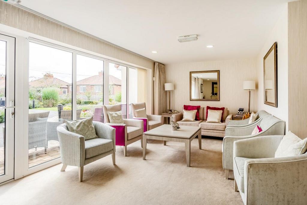 8564783-interior26 (Medium).jpg