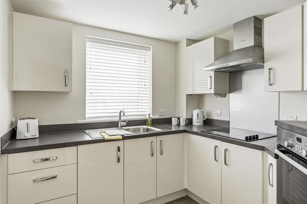 05-SHPMCS 14 Austen Place Kitchen-3-medium.jpg