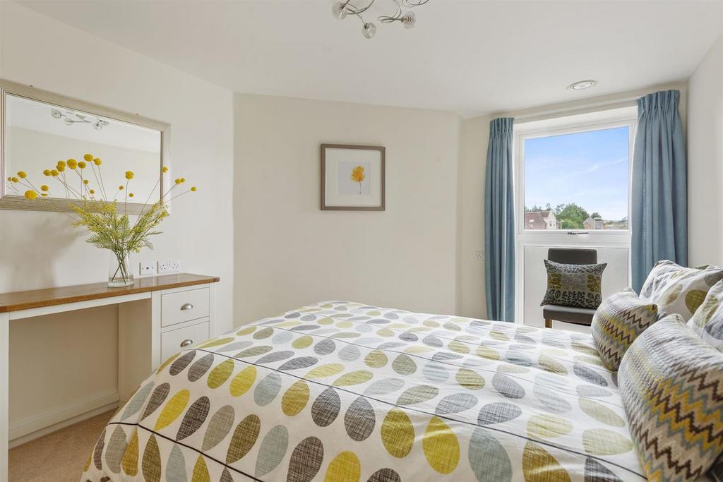 03-SHPMCS 14 Austen Place Bed2-3-medium.jpg