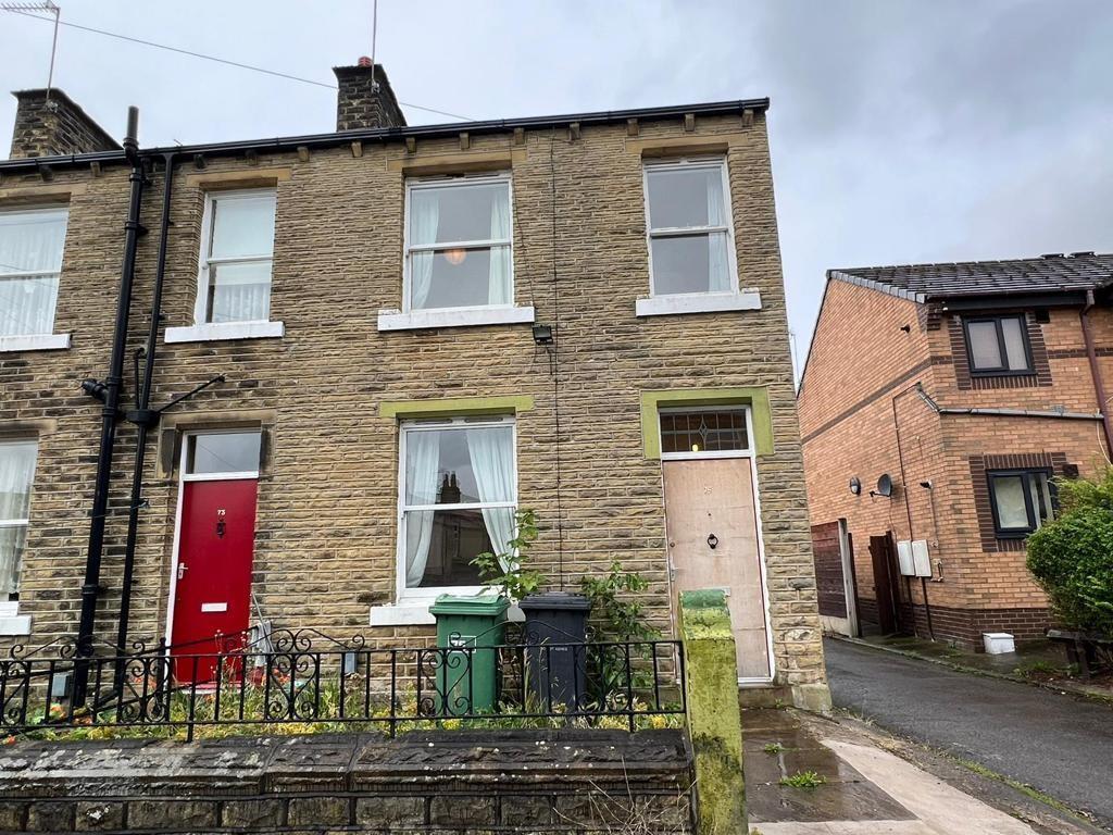 Pollard Street, Huddersfield 2 bed end of terrace house £495 pcm (£