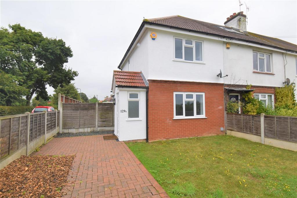 Eastwoodbury Lane, SouthendOnSea 2 bed end of terrace house £1,300