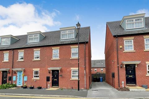 28 Bunkers Hill Road, Hull, HU4 6BD