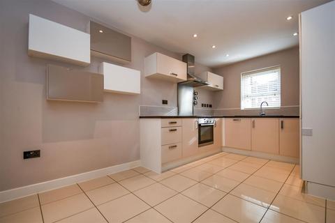 28 Bunkers Hill Road, Hull, HU4 6BD