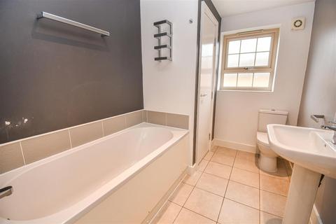 28 Bunkers Hill Road, Hull, HU4 6BD