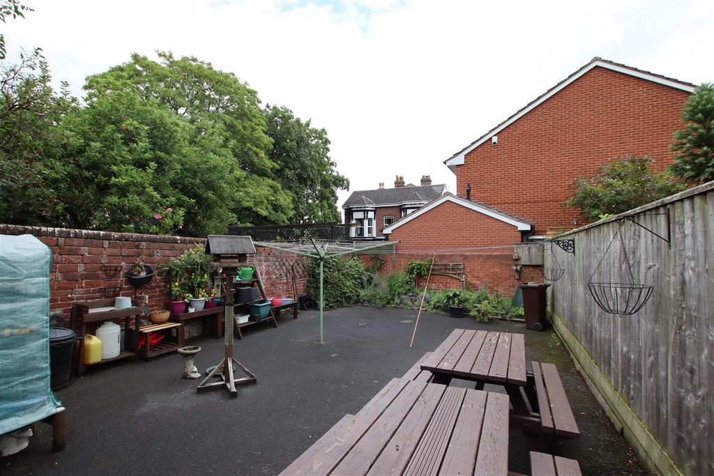 Communal Garden.JPG