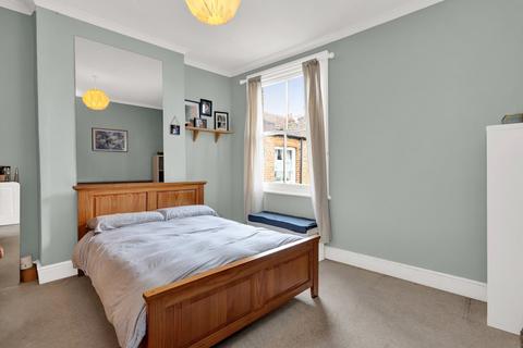 143 Windmill Road, London, W5 4BS