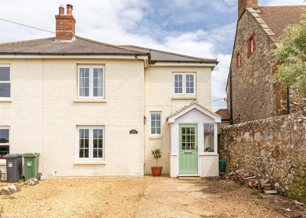 Atherfield, Isle of Wight 4 bed cottage for sale £450,000
