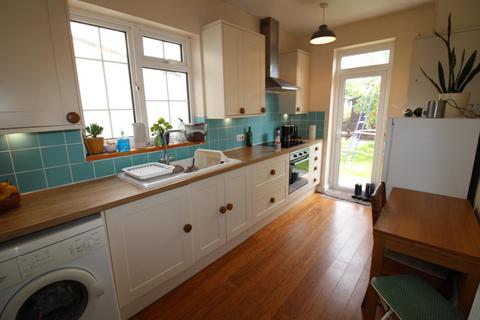 4 Johnsons Road, Bristol, BS5 9AT