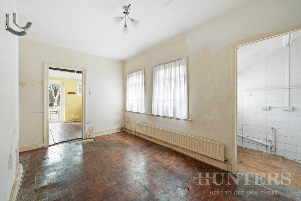 66 Springfield Road N15 4 AZ-4.jpg