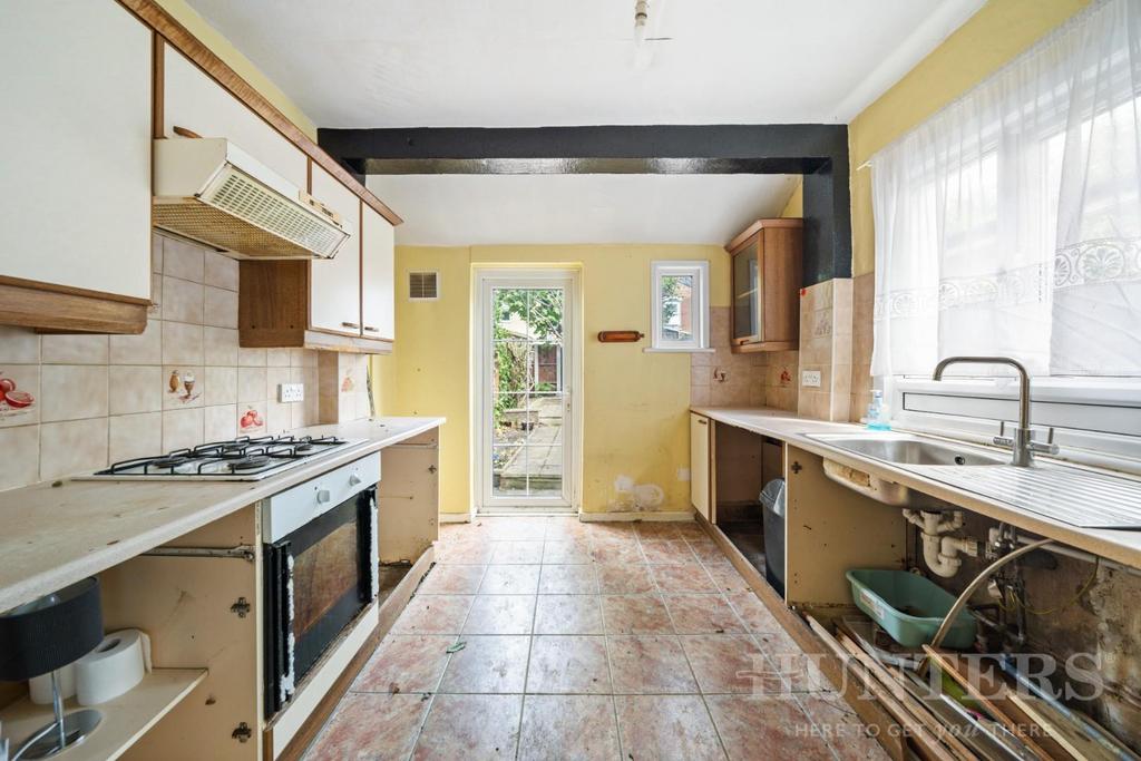 66 Springfield Road N15 4 AZ-6.jpg