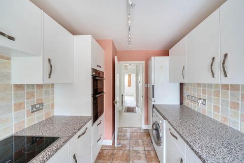 15 Millgarth Court, Collingham, Wetherby, LS22 5JZ