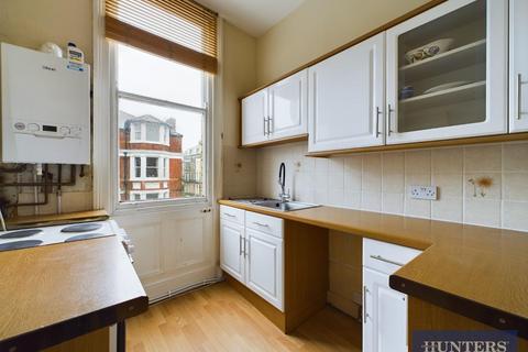 2 bedroom apartment for sale, Esplanade Road, Scarborough