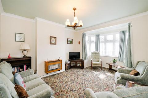 21 Gunners Grove, London, E4 9SR