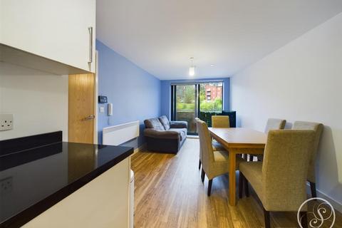 2 bedroom flat for sale - Cross Green Lane, Leeds