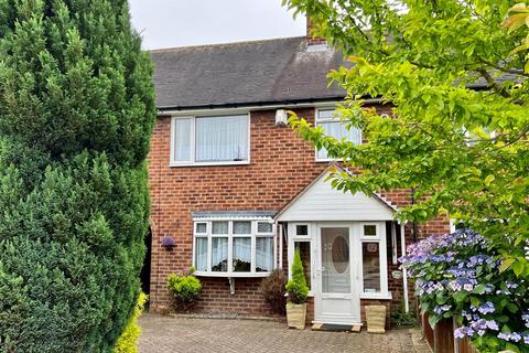 32 Blenheim Road, Shirley, Solihull, B90 3QJ
