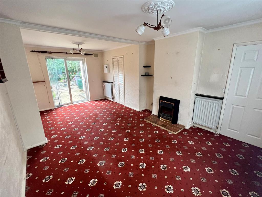 Through lounge dining room