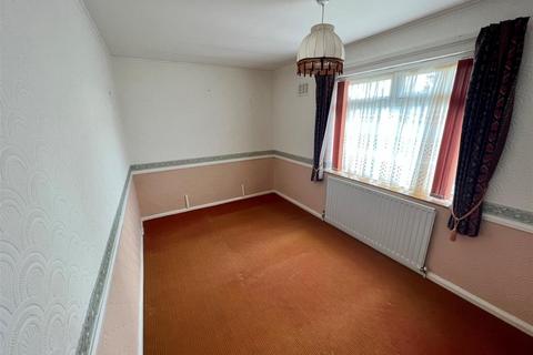 32 Blenheim Road, Shirley, Solihull, B90 3QJ
