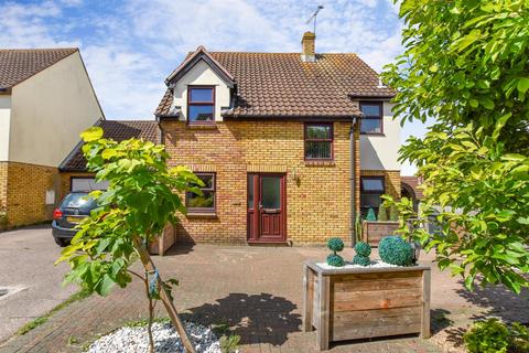 4 bedroom detached house for sale, Broughton Road, South Woodham Ferrers
