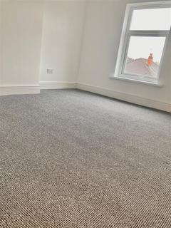 68 Beech Lane, Stretton, Burton-on-trent, DE13 0DX