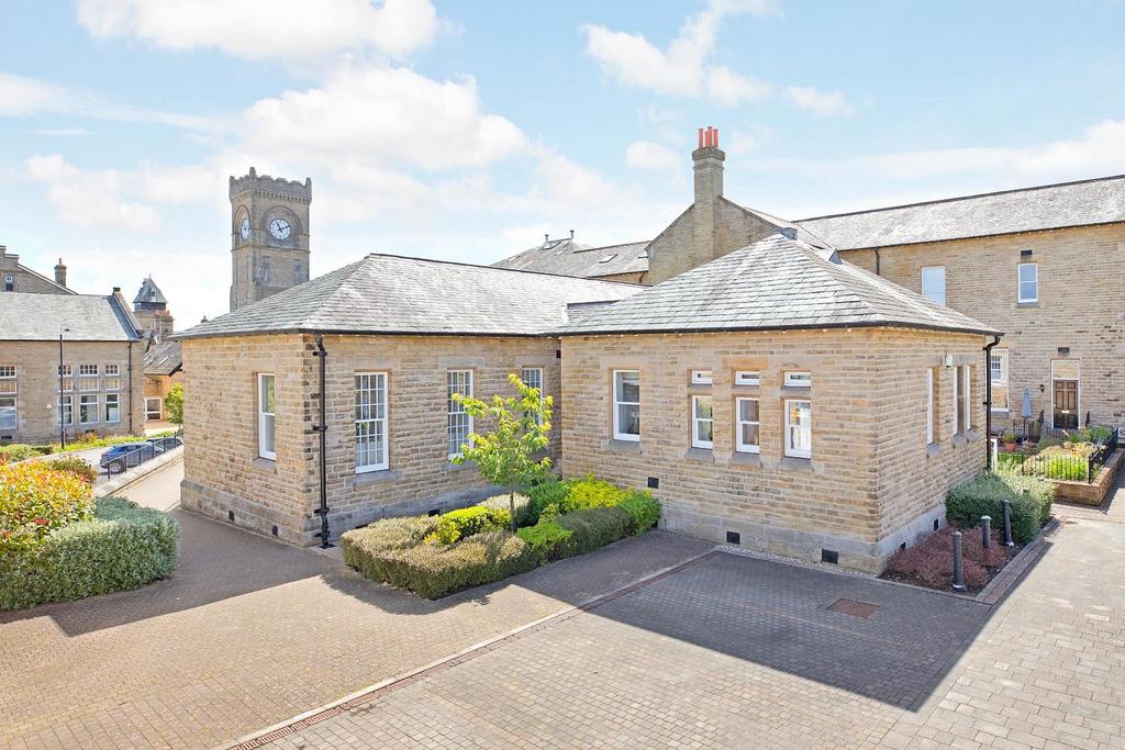 4 Norwood Drive, Menston LS29 3 bed bungalow for sale £575,000
