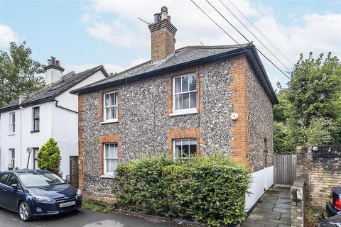 6 Clayton Road, Epsom, KT17 1HZ