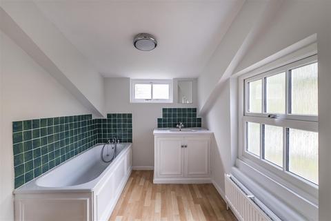 6 Clayton Road, Epsom, KT17 1HZ