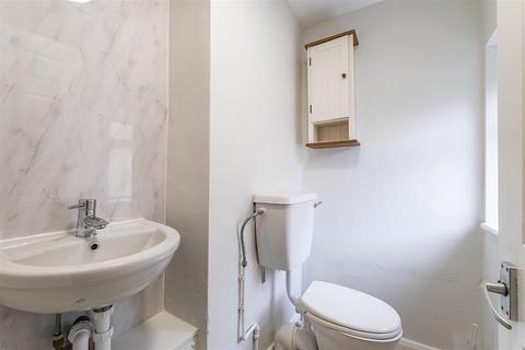 6 Clayton Road, Epsom, KT17 1HZ
