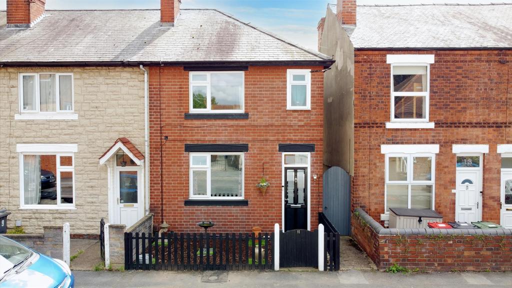Victory Road, Beeston, Nottingham 2 bed house £220,000