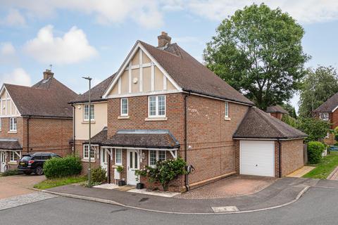 12 Whitebeam Close, Epsom, KT17 3AU