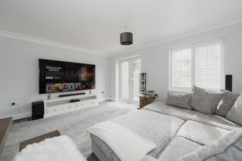 12 Whitebeam Close, Epsom, KT17 3AU