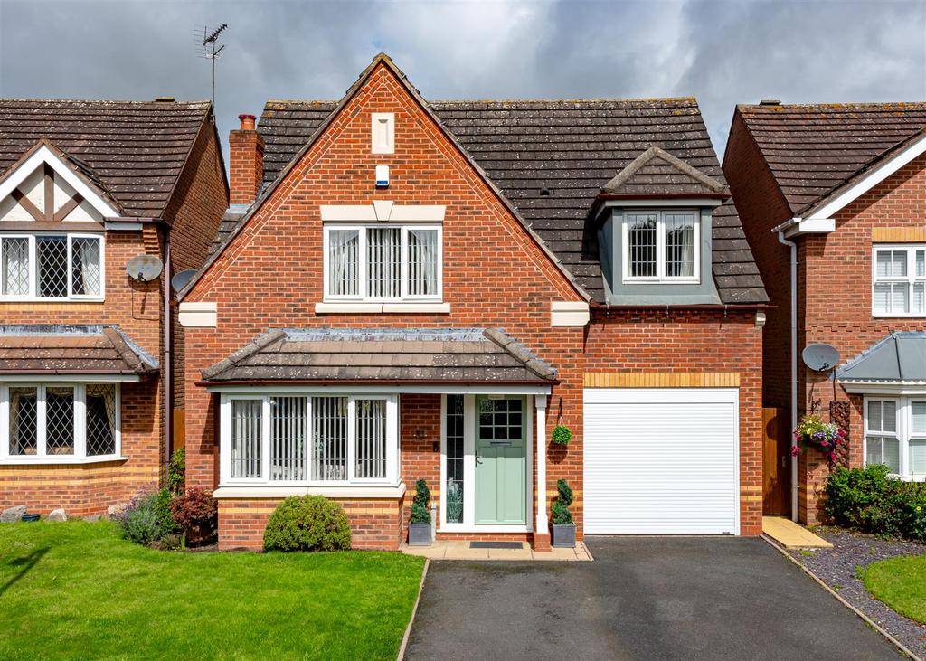 21 Stonebridge Road, Brewood, Stafford 4 bed detached house for sale