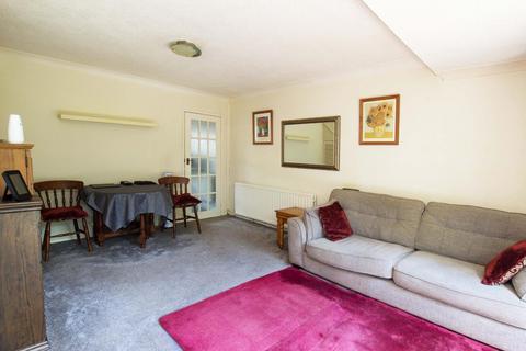 4 Marton Walk, Darwen, BB3 2NH