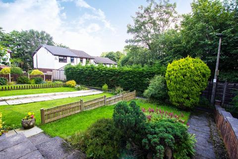 4 Marton Walk, Darwen, BB3 2NH