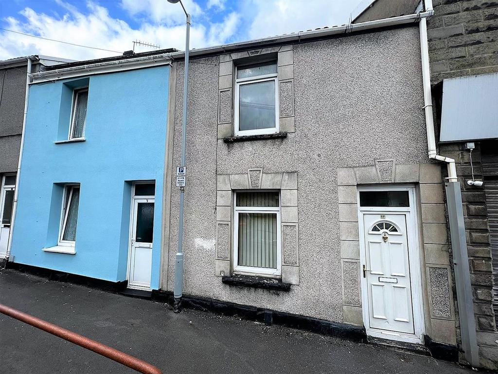 Pontyglasdwr Street, Waun Wen, Swansea 2 bed terraced house for sale