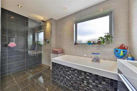 36 Dringthorpe Road, York, YO24 1LG