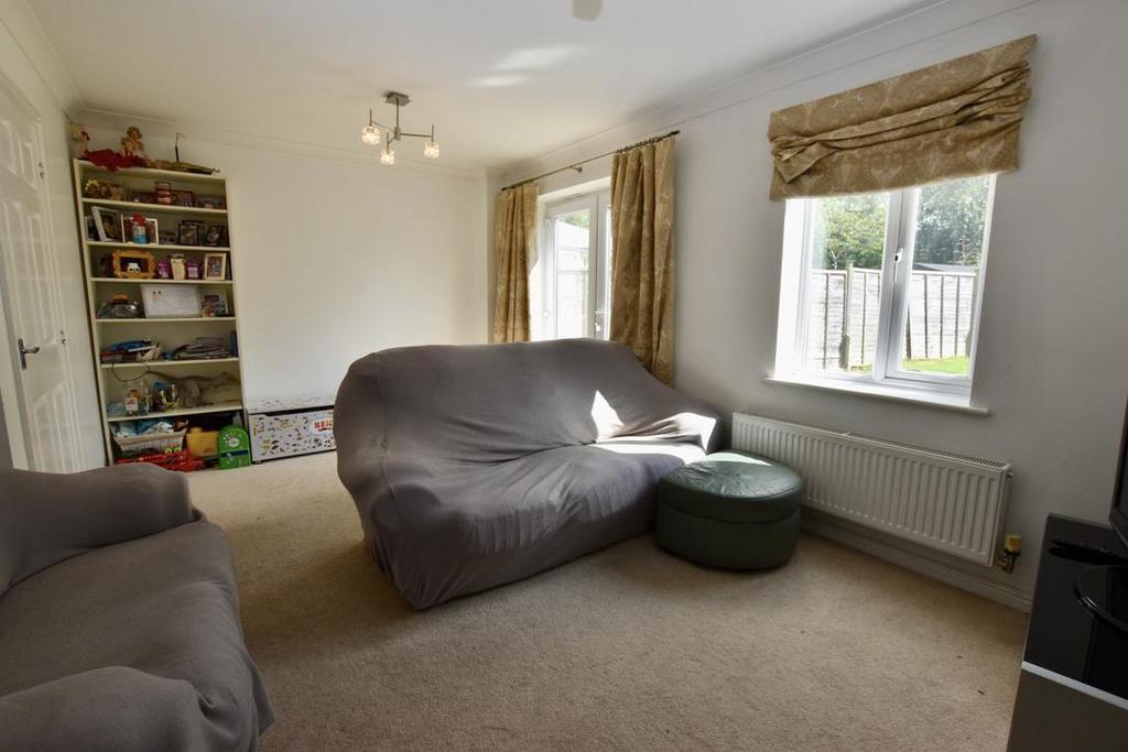 Placid Close, Bannerbrook Park, Coventry, CV4 4 bed house for sale £