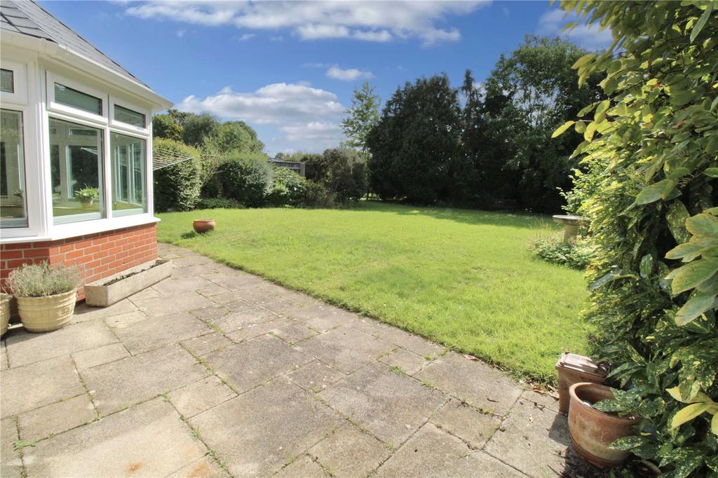 Westerfield Road, Ipswich, Suffolk, IP4 4 bed detached house for sale