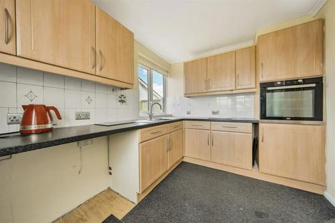 66 Highcroft Crescent, Bognor Regis, PO22 8DU