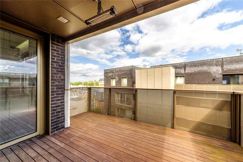 1 bedroom apartment for sale, Helmsley Street, London, E8