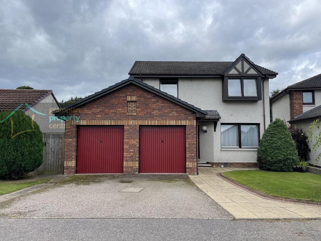 Mannachie Rise, Forres, Morayshire 4 bed detached house £1,200 pcm (£