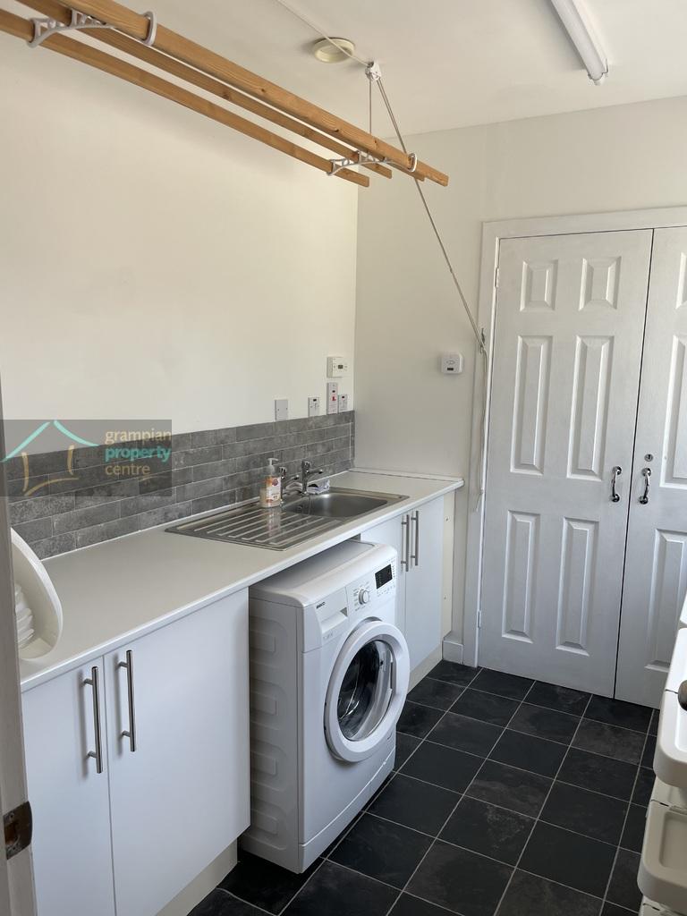 Utility Room.JPG